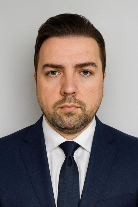 <p><span style="font-weight: 700;">Ad Soyad:</span>&nbsp;Ahmet Fazıl OKURSOY<br><span style="font-weight: 700;">Görevi:</span>&nbsp;Y.K. Üyesi - Sosyal Yardımlaşma Komisyonu<br><span style="font-weight: 700;">Firma:&nbsp;</span>Okursoy A.Ş.<br><span style="font-weight: 700;">Telefon:&nbsp;</span>+90 312 354 16 16<br><span style="font-weight: 700;">Adres</span>: Büğdüz Mah. Kaymakam A. Galip Kaya Cad. No:12 Akyurt/ANKARA<br><span style="font-weight: 700;">eposta:</span>&nbsp;okursoy@okursoy.com.tr<br><span style="font-weight: 700;">Web:</span>&nbsp;<a href="https://okursoy.online/" target="_blank" style="background-color: rgb(255, 255, 255);">https://okursoy.online/</a></p>