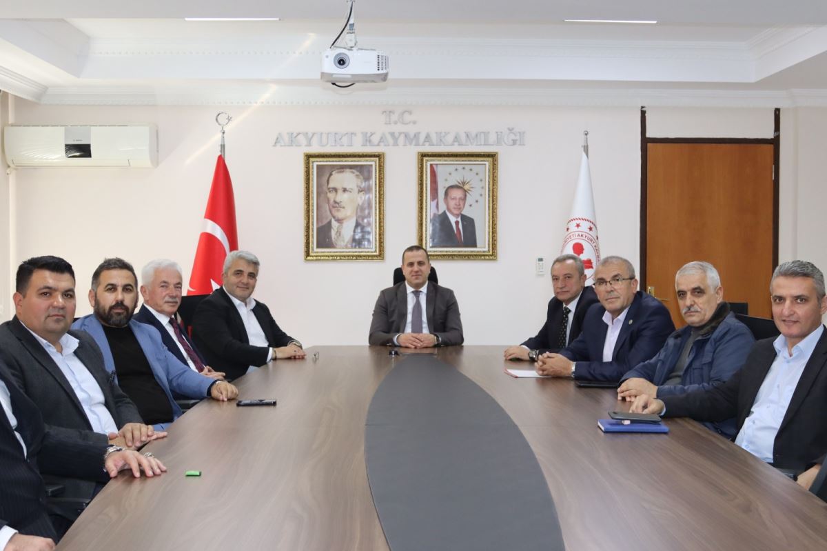 Kuzey Ankara İstişare Meclisi Üyeleri Akyurt Kaymakamını ziyaret etti
