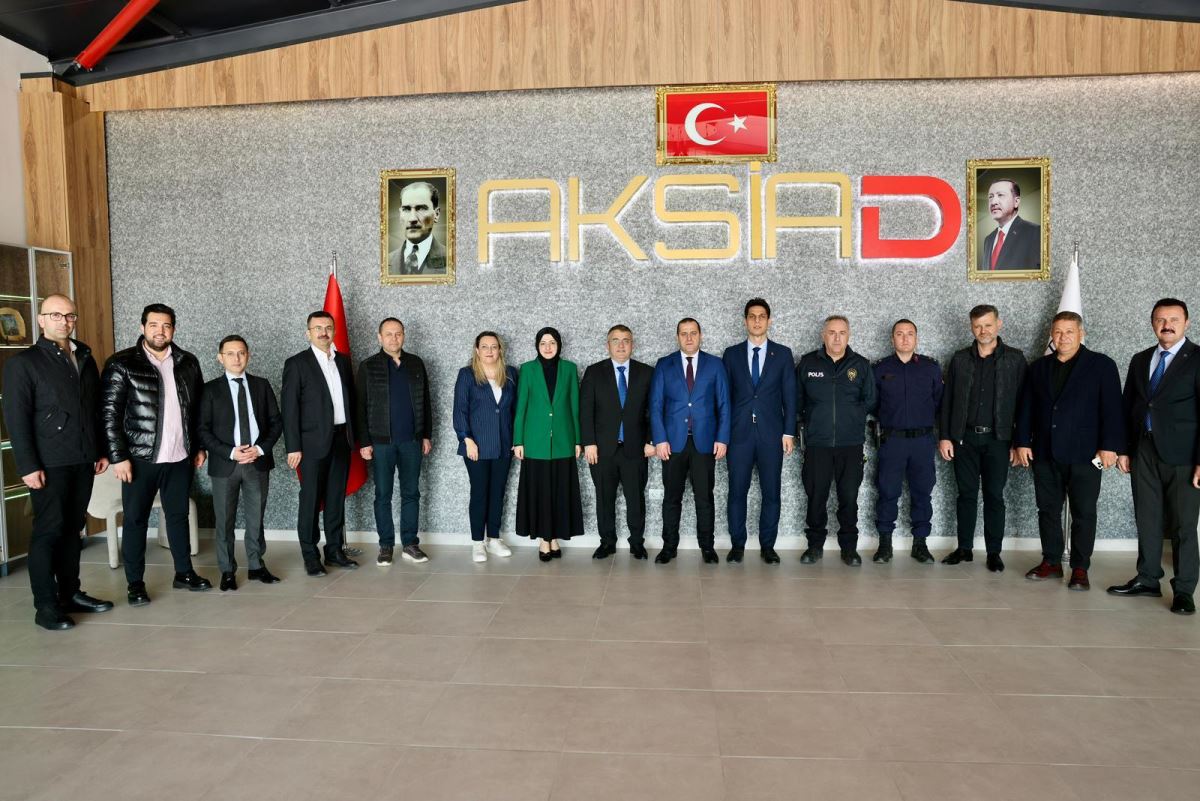 Akyurt Kaymakamı ve Akyurt Belediye Başkanından Derneğimize Ziyaret